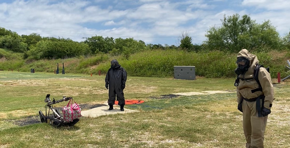 Tactical_Ken's tweet photo. The @BlauerNation multi-threat &amp; XRT suits keep you cool, even in the #Texas heat! The @AvonProtection
C50 / Papr &amp; ST54 SCBA/FM54 kits performed flawlessly, providing clean &amp; cool air. #Robotic solutions from 
@flir made light work of all tasks presented. @SafewareInc #Training https://t.co/NBg9B1d88y