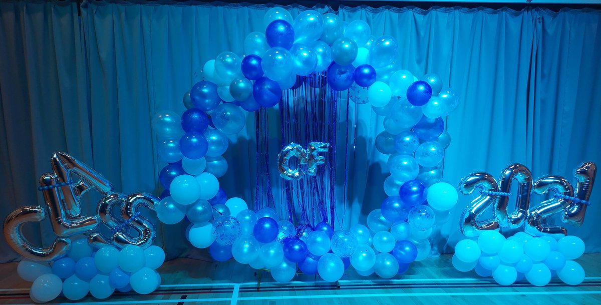 P7Calderwood's tweet photo. P7 had such a fantastic night at their Leavers Silent Disco 🎧 More pictures to follow on Google Classroom! https://t.co/Yt5WH4TgIx