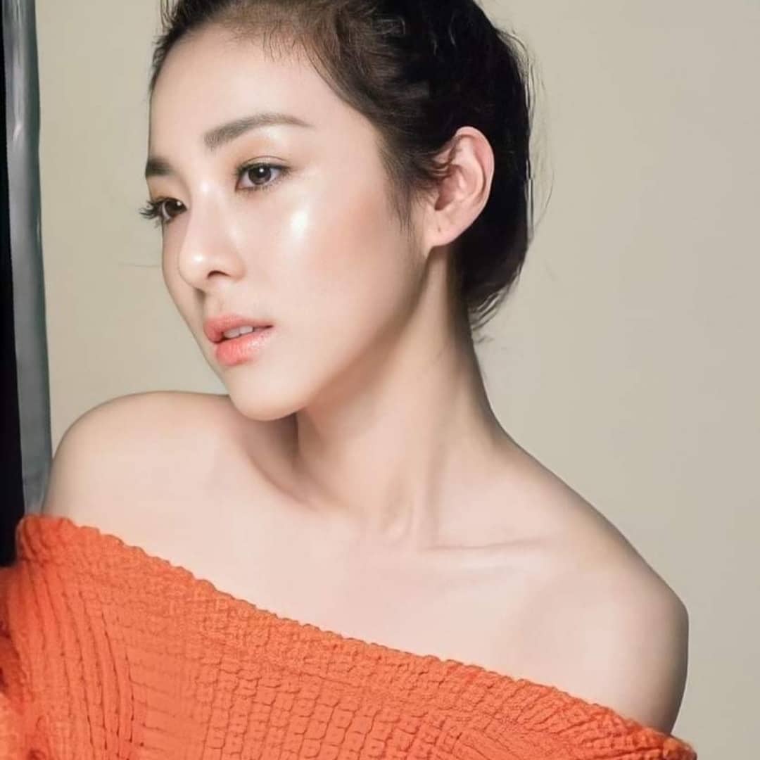 giannag43212741's tweet photo. Fact: yOu can't talk about kpop visuals without mentioning Dara Park 😍
#QueenDara #Goddess #SuperiorVisual https://t.co/Y8KKqm1dG9