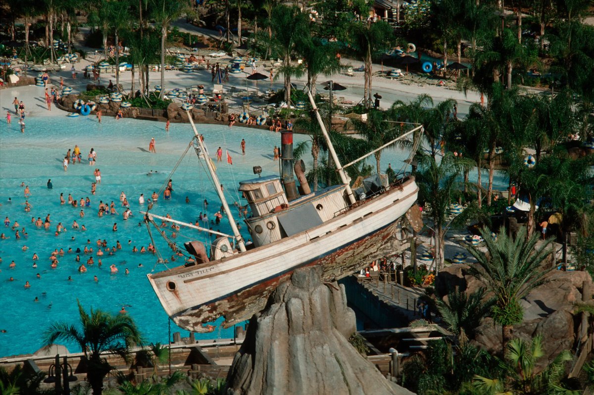 TicketsAtWork's tweet photo. #1980s #waltdisneyworld #1982 Construction of #epot - #1985 Mickey & Pals EPCOT - #1988 Mickey's Birthdayland Party #magickingdom - #1989 #typhoonlagoon Opening #disneyworld50 #flashbackfriday https://t.co/SkDUjcuuXT