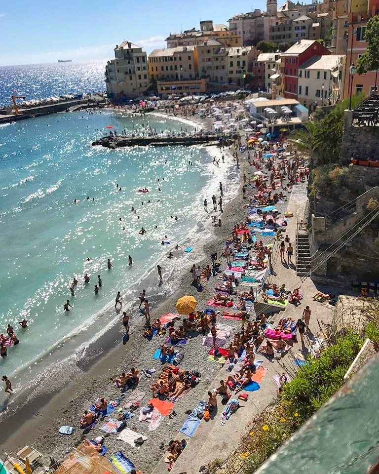 L'estate è qui ☀😀
Summer is here ☀ 😀

#Genova #Genoa #Geirola #Liguria #Luca #Belin #Summer #Estate #Beach #Beachhouse #Vacation #Italy #Vacanze #beautiful #vivoliguria #vivogenova #igliguria #Sun #Relax #travel #orgogliogenova