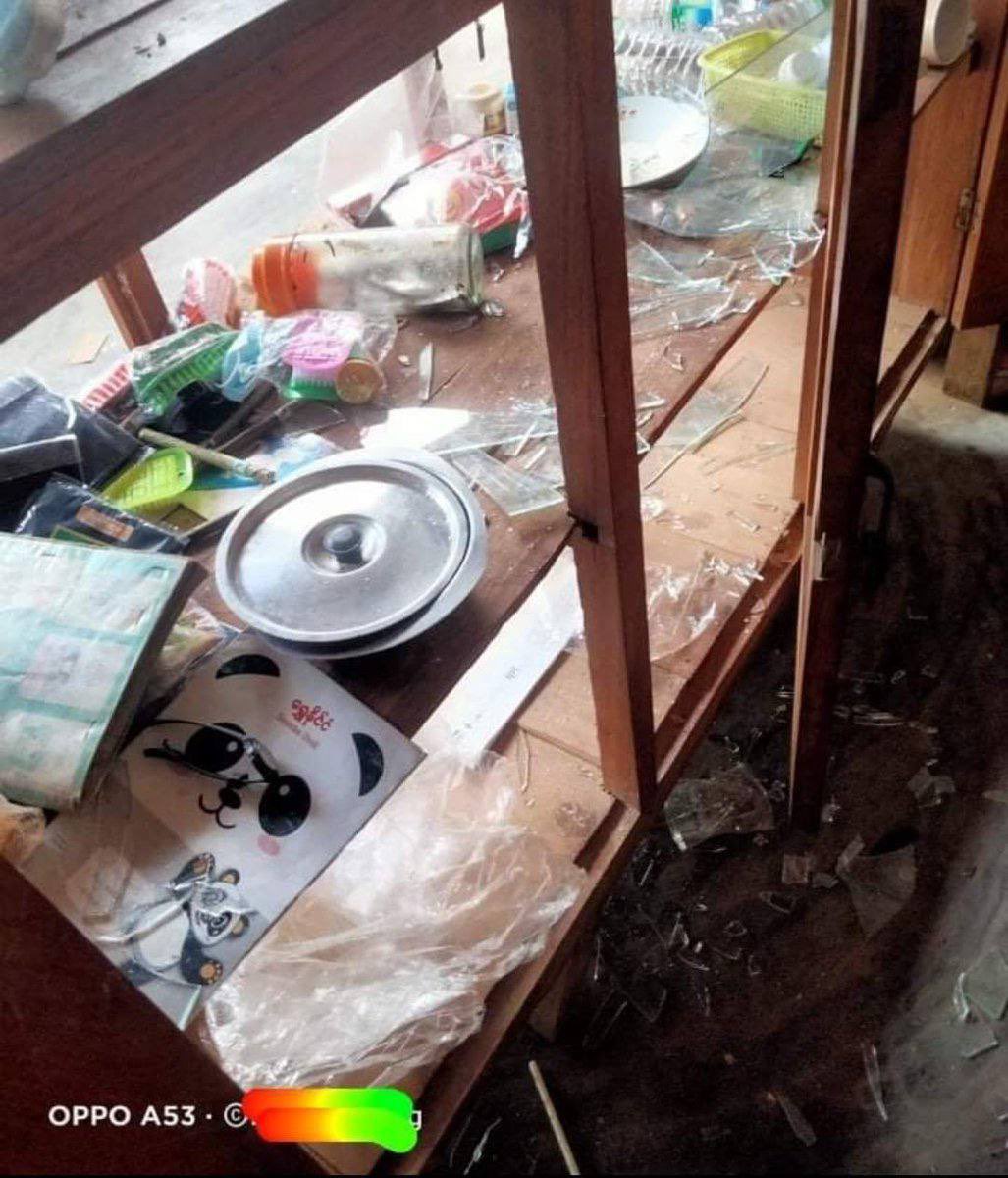 Military terrorists ransacked Ban Bwe village and nearby villages in Yinmarpin District, destroying civilians’ properties and looted valuable items. #June25Coup #WhatsHappeningInMyanmar