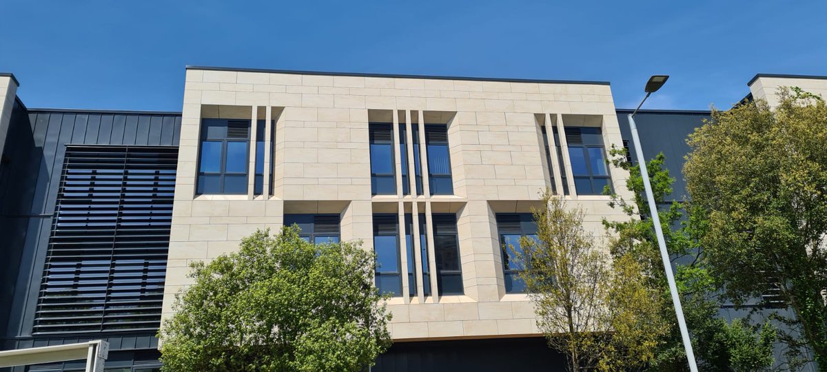NordicInstall's tweet photo. Always great to visit the sites we have worked on before handover. The final finished building is outstanding. Main Contractor @WillmottDixon / @AWW Architects / @ExeterCollege
.
.
📍#Exeter
.
.
#aluminium #aluminiumwindows #aluminiumdoors #construction #design #engineering https://t.co/S9EciHGENE