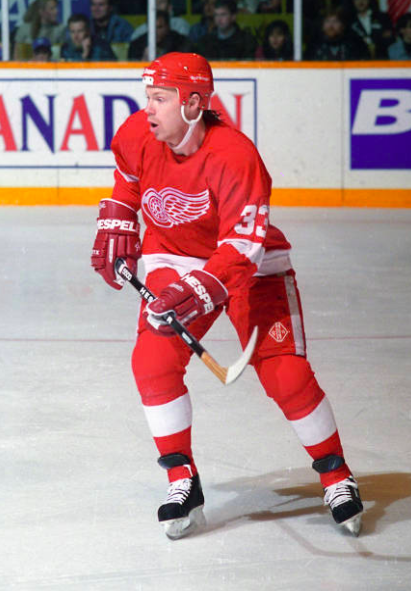 mikecommito's tweet photo. On this day in 1993, the @DetroitRedWings acquired Kris Draper from the Jets in exchange for future considerations. It turned out to be one of the greatest deals in NHL history as it only ended up costing the Red Wings $1 #Hockey365 #LGRW https://t.co/yOoRj0tDkJ