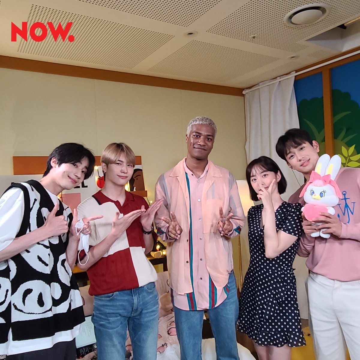#빅톤 의 #이불킥 에서 환상의 팀워크 보여주고 간 넷플릭스 드라마 #내일지구가망해버렸으면좋겠어 배우 3인방 #한현민 #박세완 #신현승 💕 도란도...