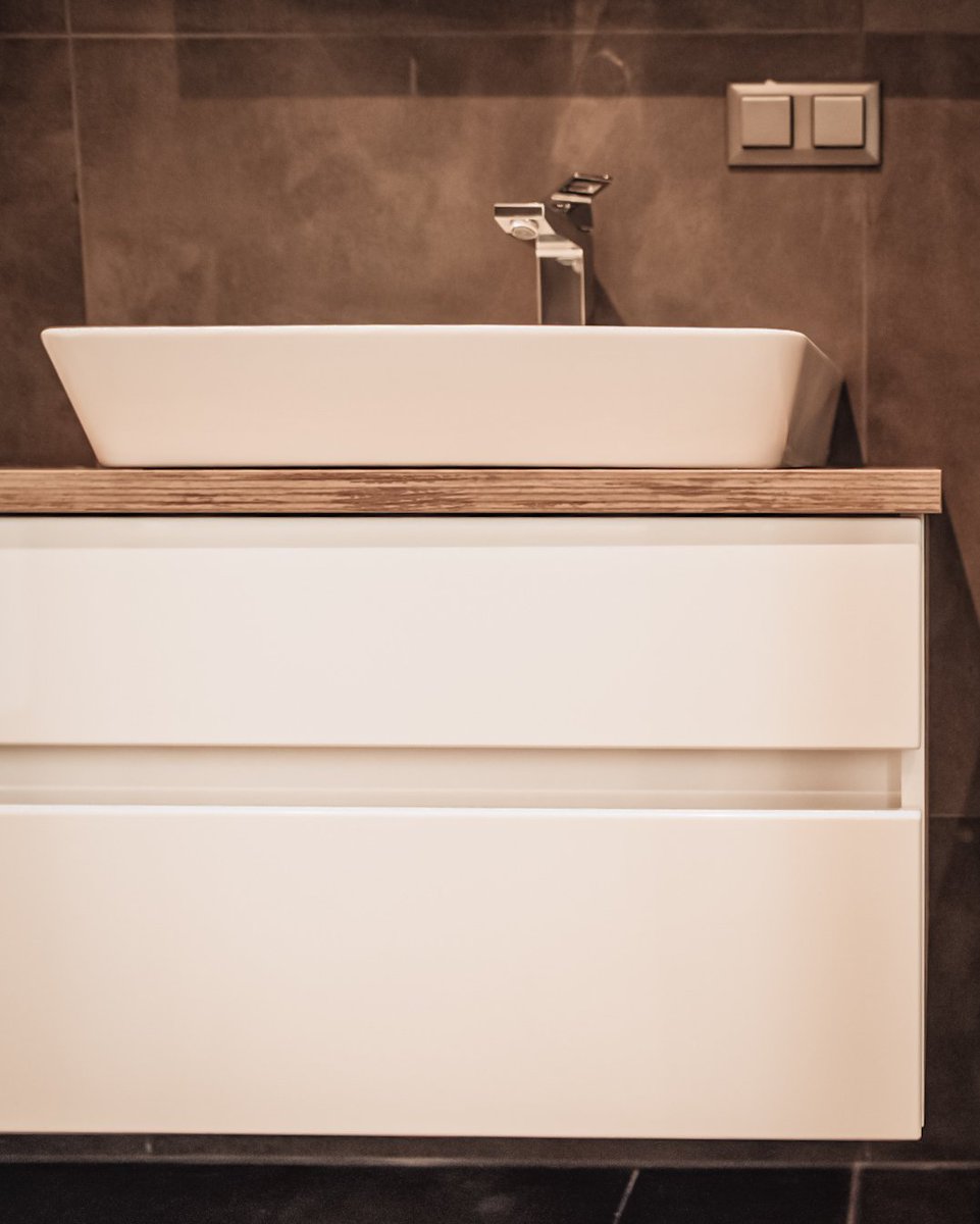 ADLER BAU tweet media