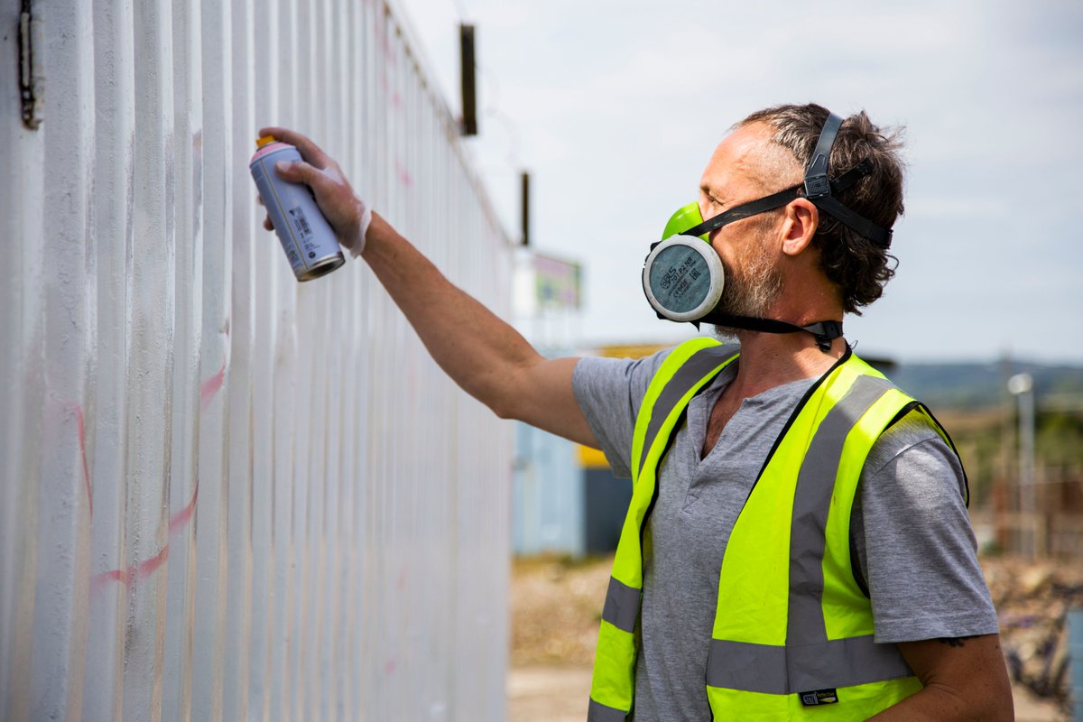 MaynCreative's tweet image. Photos from last month’s shoot of 
@weareCN4C 's  Graffiti Art Project in collaboration with TOAST and Cosmic! 🎨

📸: Julia Wrzesinska