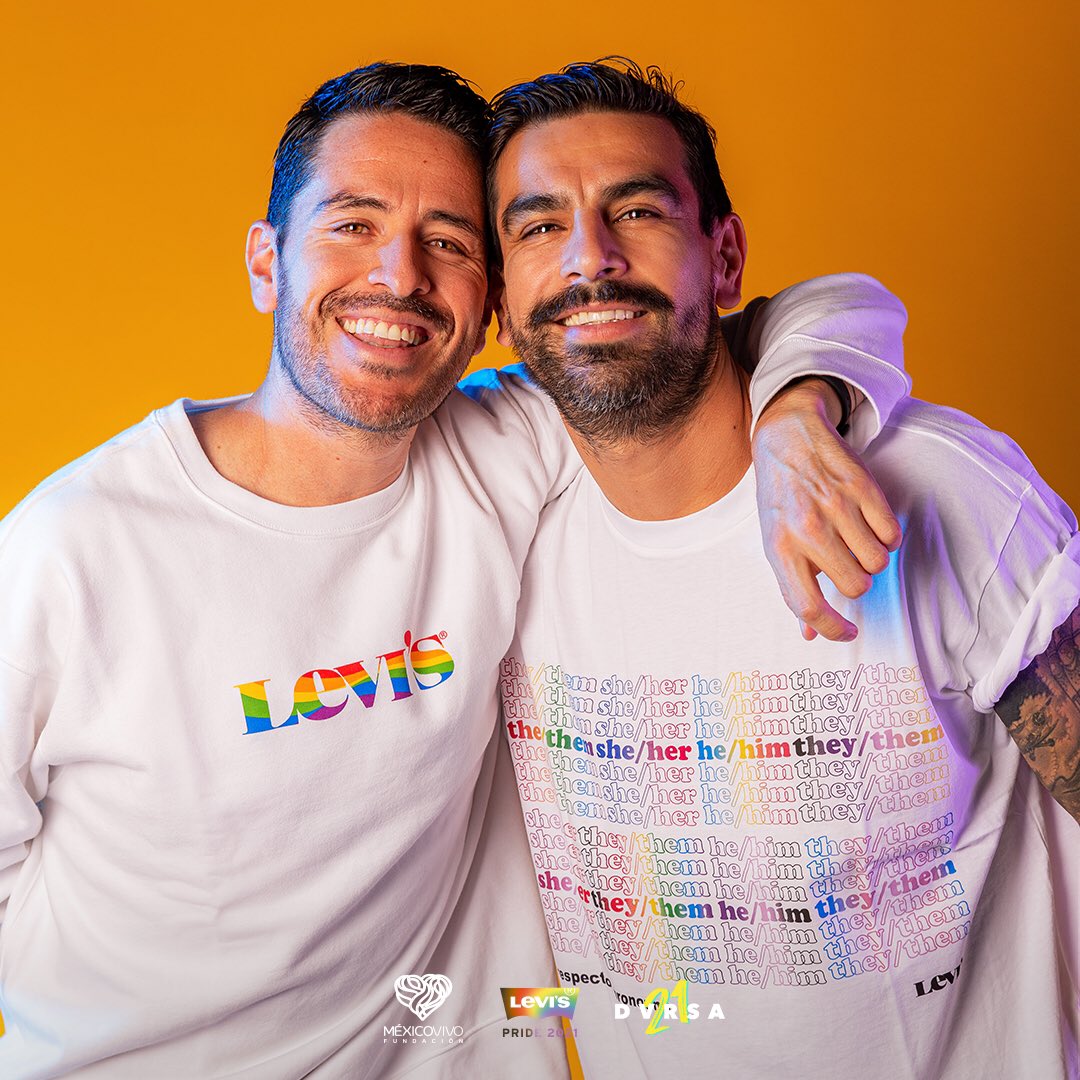 ivanperaltaramo's tweet photo. Seamos el cambio que queremos ver en el mundo 🌎 

#DVRS21
#TeInvitoABailar
#CeroDiscriminacion
#UnidosEnLaDiversidad
#levispride https://t.co/xEfzspDCdm