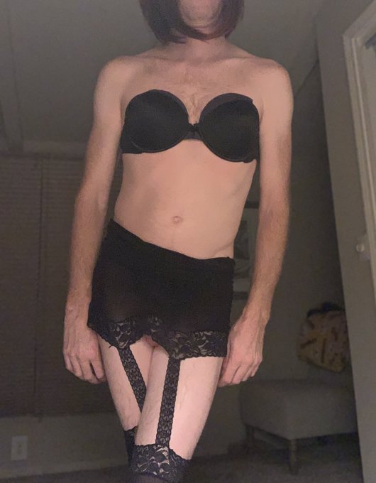 1 pic. Good morning #trans #femboy #crossdresser #RedHeadsAreBeautiful #lingerie #femme #femboi #sexy