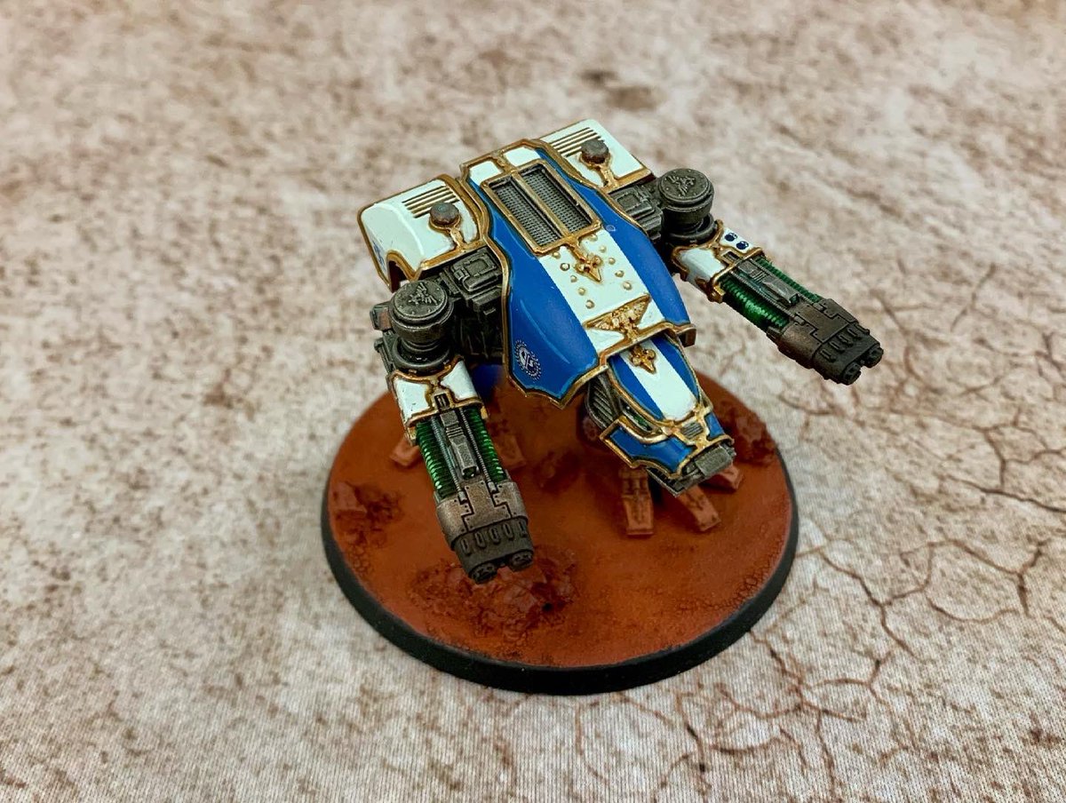 BenDavy8's tweet photo. My final for now Titan for my Legio Praesagius Titan number 11
And my 5th warhound and man I wish I had done blue heads sooner as I’m so happy with the result. #WarhammerCommunity #AdeptusTitanicus #gamesworkshop #30k #horusheresy https://t.co/YtxmPRCR0x