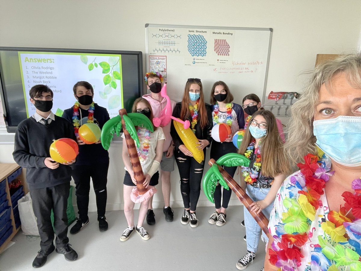 Fabulous last day before the holidays today! Higher pupils enjoying the Hawaiian theme lab!