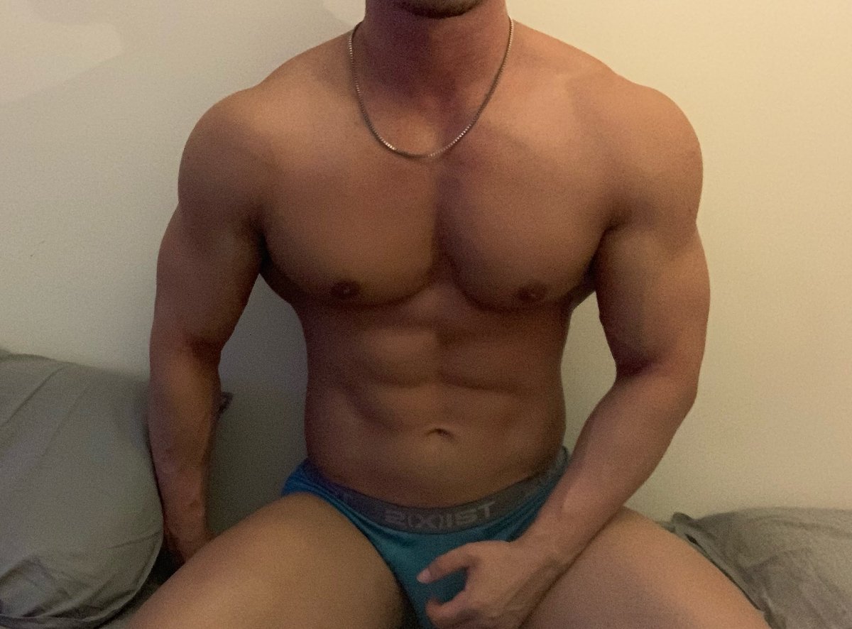 意義不明的一張舊照😅😅