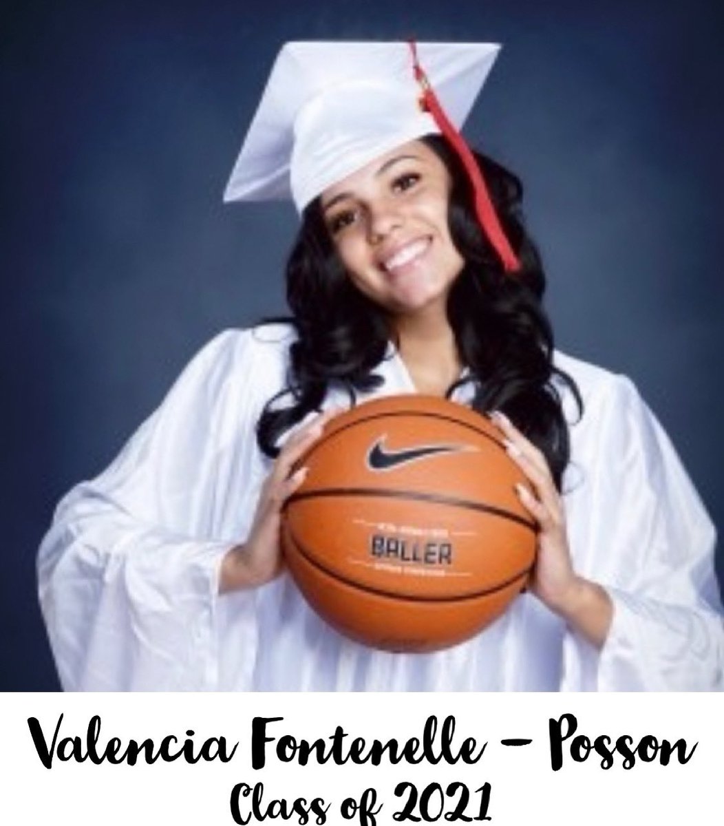 GbbGuilderland's tweet photo. Congratulations Valencia!!!  @teamfontenelle #classof2021 #GraduationDay 🎈🎈🎈🎈🎈🎈🎈🎈🎈🎈🎈🎈🎈🎈 https://t.co/Dvp3n4s46T