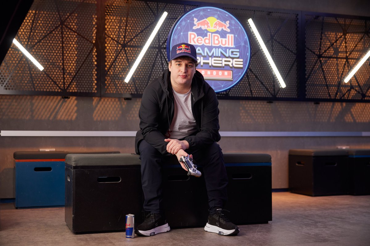 TheLoadout's tweet photo. In an exclusive interview with The Loadout, #Warzone streamer @Jukeyz reflects on his remarkable rise from grinding $5 wagers to becoming a Red Bull athlete, and looks ahead to what the future of competitive Warzone holds for him 📝

Read: https://t.co/sQjMIHzwG3 https://t.co/jfDkTOB35O