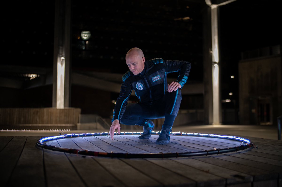 thespacejuggler's tweet image. Lighting the Space Juggling videos was a huge challenge!  

The ring shown has 450 individually addressable LEDs on the ring which could be remotely controlled by the sensor (posted yesterday).  

That was also implemented using an Adafruit ESP32 Huzzah Board and Arduino IDE.