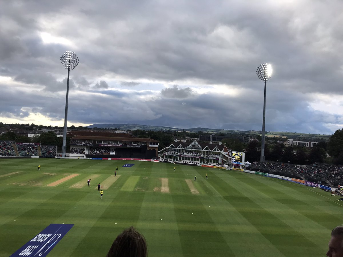 #SOMvHAM 💗 Somerset