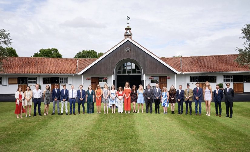 NatStudStallion's tweet image. Extremely proud of our 2021 Diploma Graduates at their ceremony today.  Applications for 2022 now open!
#whereitallbegins #thenationalstud #horseracing #studlife #careersinracing