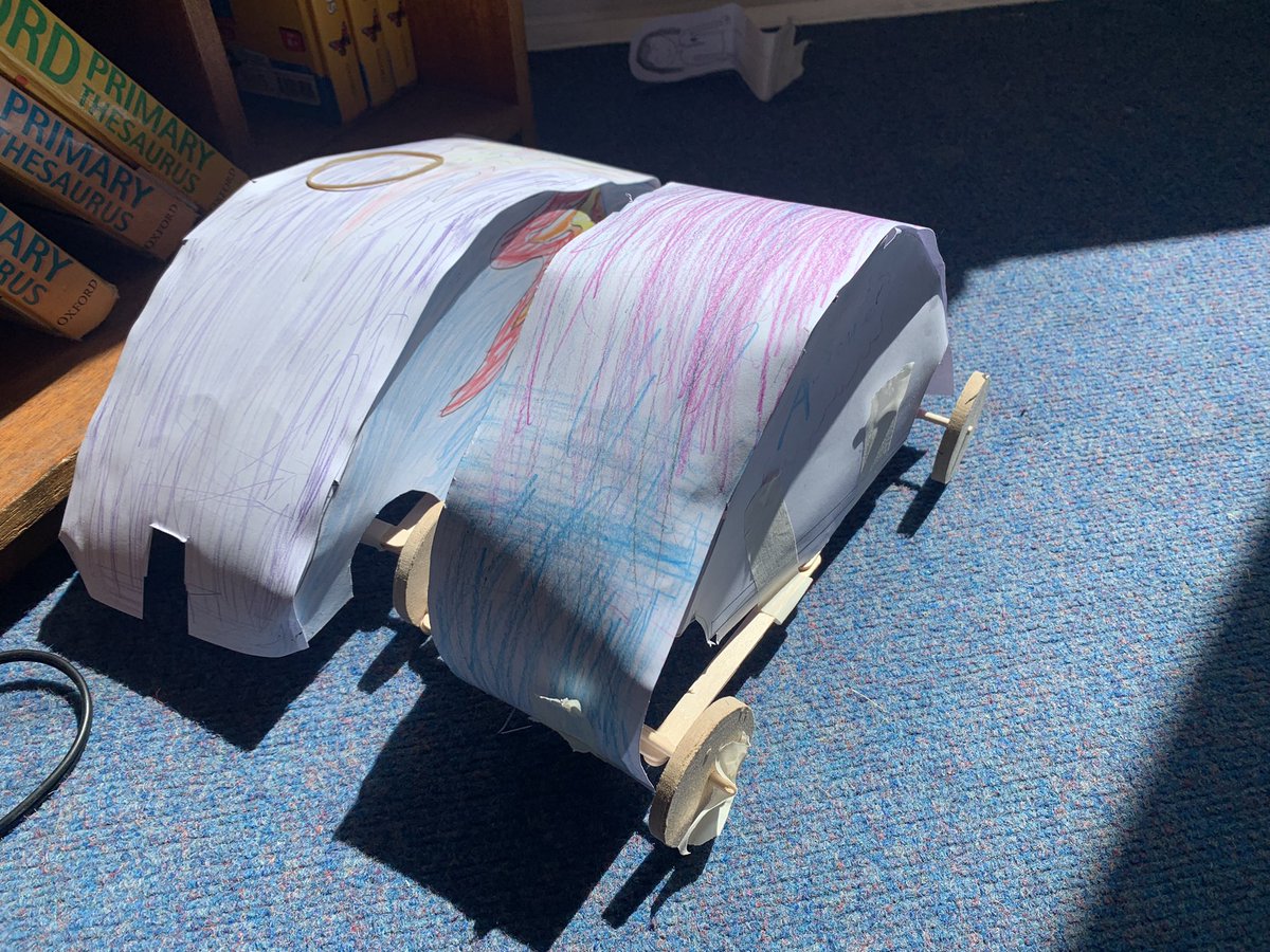 MissLumm's tweet photo. Year 4 finished their cars this afternoon! They will be racing them next week to see who made the most aerodynamic car @MapleCrossJMI https://t.co/1ySwViUlcc