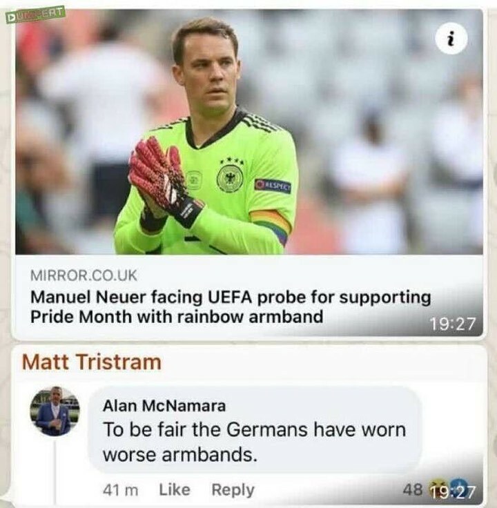 dumpert's tweet photo. Neuer onder het vergrootglas? #armband #trolol #euro2020 https://t.co/JrRdP1ufli https://t.co/xIqii0Q2xW
