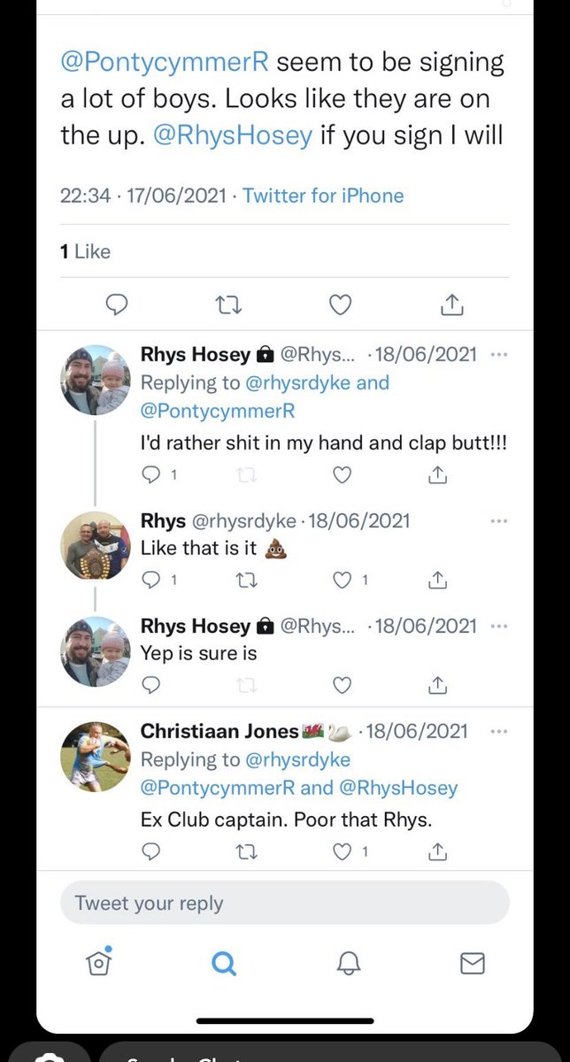 BettwsSeconds's tweet photo. @PontycymmerR @RhysHosey @BryncochRFC @timdobbsphoto https://t.co/bxRSH0JWNo