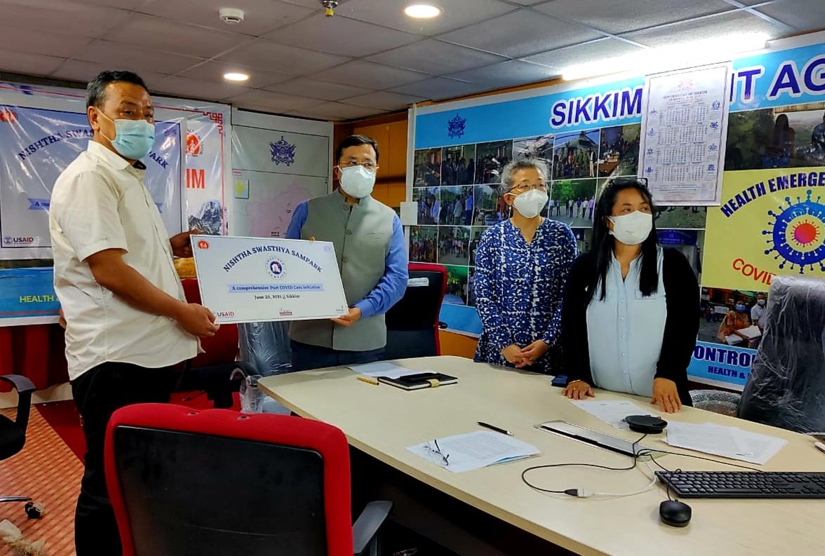 AB- HWC Sikkim (@sikkimab) on Twitter photo A holistic approach for follow up care & well-being of post-COVID recovering patients .
"Swasthya Sampark ",a post Covid Care Initiative launched! Thank you! USAID _NISHTHA ,Jhpiego .
@USAID_NISHTHA
@NISTHAJhpiego <a href="/swatim80/">Swati Mahajan</a>
@Pibsikkim
<a href="/MoHFW_INDIA/">Ministry of Health</a>
<a href="/Suzane24979006/">Susan</a> A holistic approach for follow up care & well-being of post-COVID recovering patients .
"Swasthya Sampark ",a post Covid Care Initiative launched! Thank you! USAID _NISHTHA ,Jhpiego .
@USAID_NISHTHA
@NISTHAJhpiego <a href="/swatim80/">Swati Mahajan</a>
@Pibsikkim
<a href="/MoHFW_INDIA/">Ministry of Health</a>
<a href="/Suzane24979006/">Susan</a>