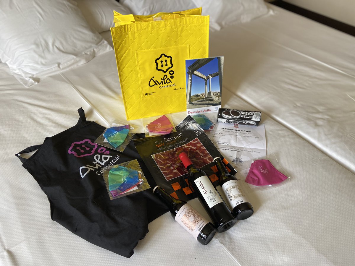 ¡Súper recibimiento en el <a href="/Hotel4Postes/">Hotel Cuatro Postes</a>! Muchas gracias <a href="/Avila_Turismo/">Ávila Turismo</a> <a href="/RaizCuadrada_/">Cerveza Raíz Cuadrada</a> <a href="/tierradesabor/">Tierra de Sabor</a> #ViñaAlondra y <a href="/ELGORRIAGAchoco/">ELGORRIAGA</a> 🤩 Ahora sí, ya estamos listos para empezar #AvilaenTapas 🍽