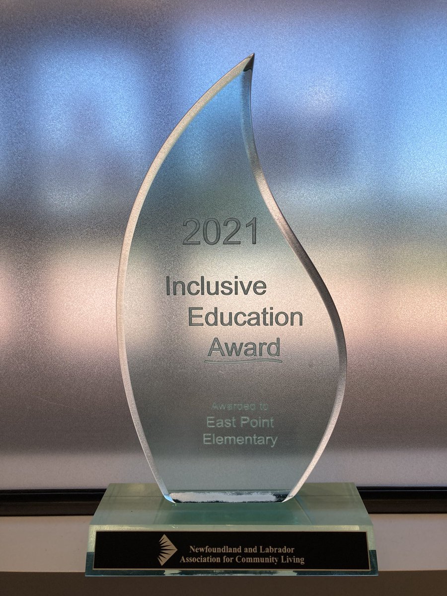 eastpointelem's tweet image. We are so honoured and proud to have been presented with this award.  We are thrilled that the ASL Immersion program is part of our EPE family and thank them for the beautiful nomination 🤟❤️ @NLACL @EDU_GovNL @NLESDCA @DhhTeam @AlmaMcniven @lake_georgina @nlesdceo @LeoEtchegary