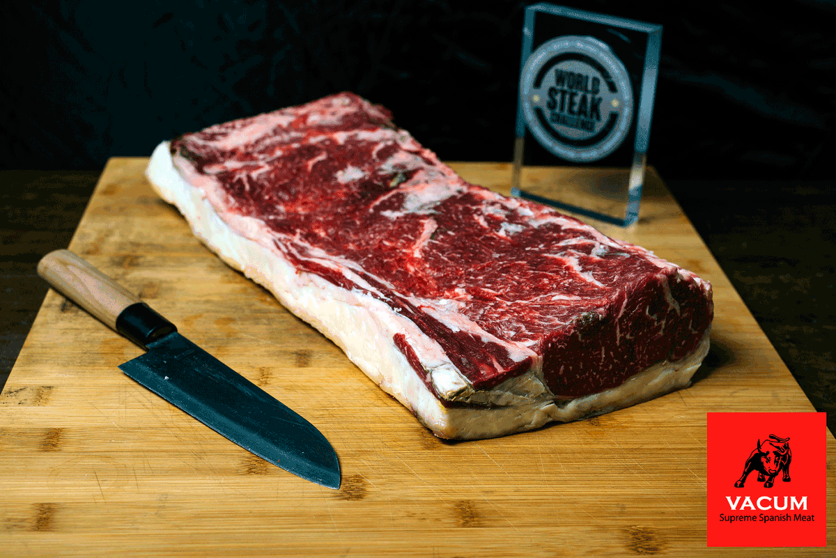 _Vacum_'s tweet photo. #Vacum #VacumCarnes #CarnesDeLujo #DryAged
VACUM selecciona sólo la mejor carne y vamos a buscarla donde sea necesario para que llegue a tu mesa.
Compra aquí la mejor carne de España 🛒🛍 https://t.co/Ji0SqUGGhz https://t.co/cMD3CGbXO5