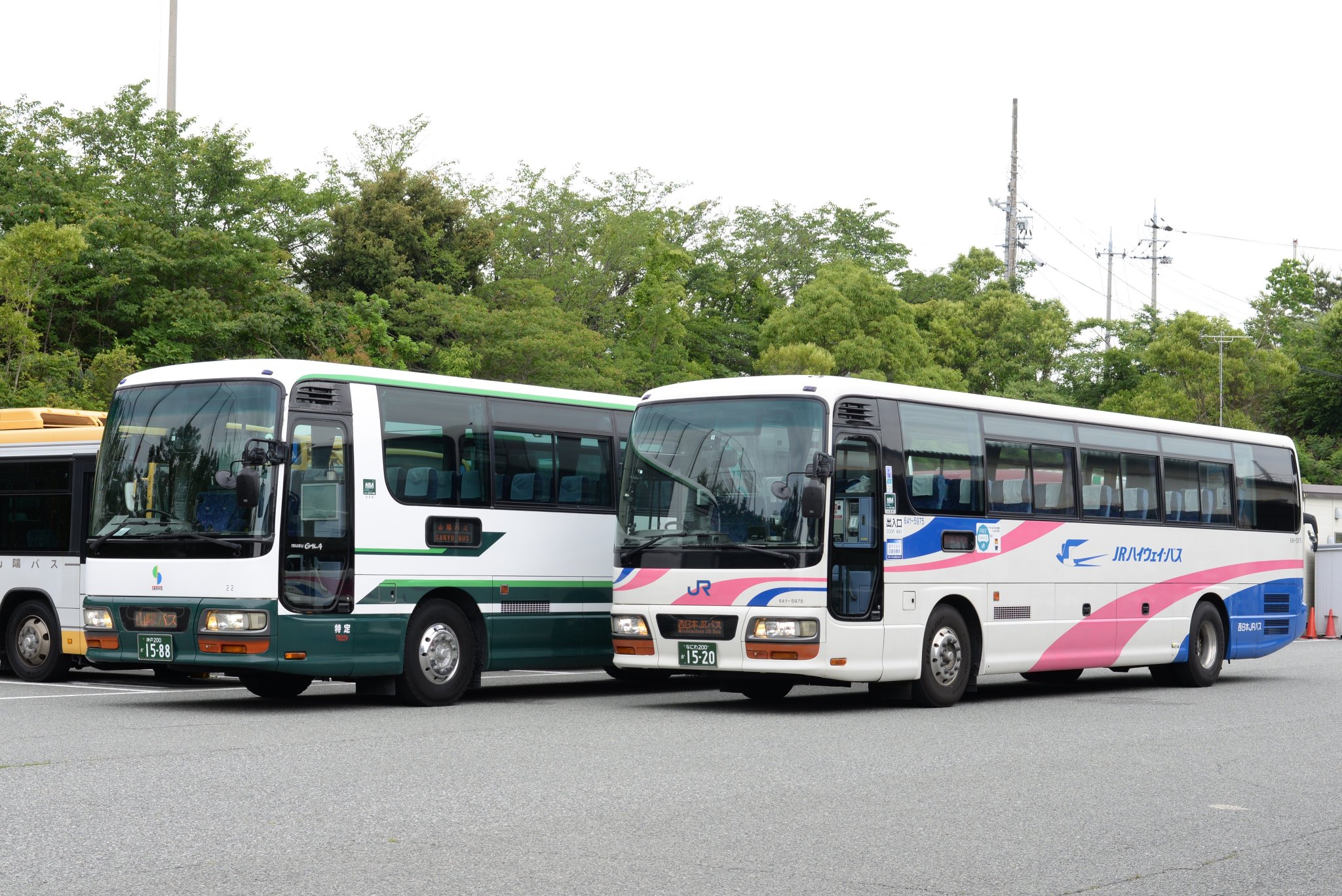 JRA バス E4vHvMeVEAYsm8w.jpg:large
