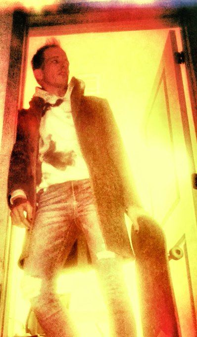 There was a spider, it's gone now https://t.co/zdxpKMiGDF