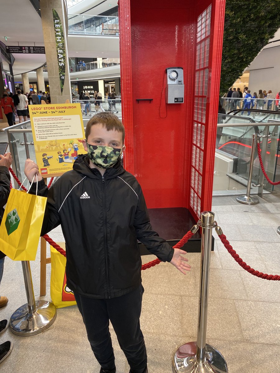 #LEGOStoreEdinburgh #StJamesQuarter
