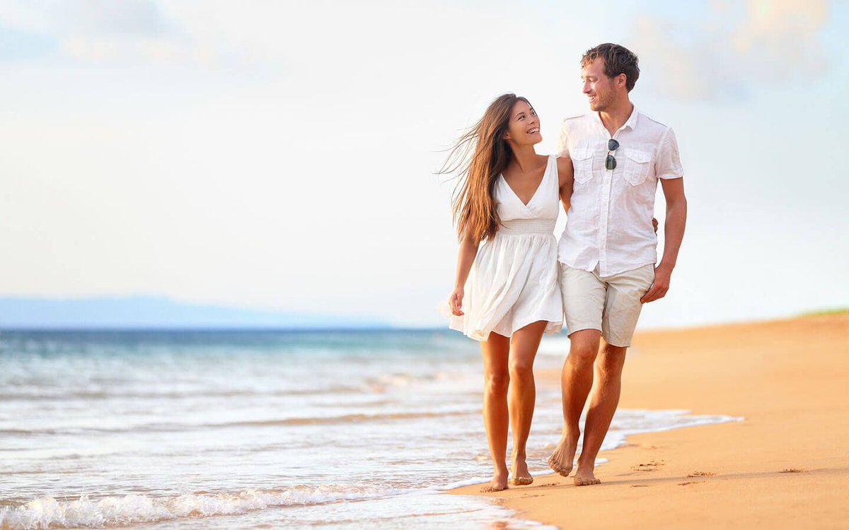 madbattercm's tweet photo. Looking for a spectacular place to honeymoon? Cape May, NJ is a magical and romantic place and the Carroll Villa Hotel is just steps to the beach in the heart of historic downtown. https://t.co/KJZA7Akri7 https://t.co/ZpePDbwKoG