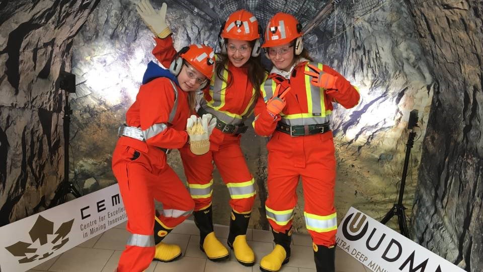 Covergalls Workwear tweet media