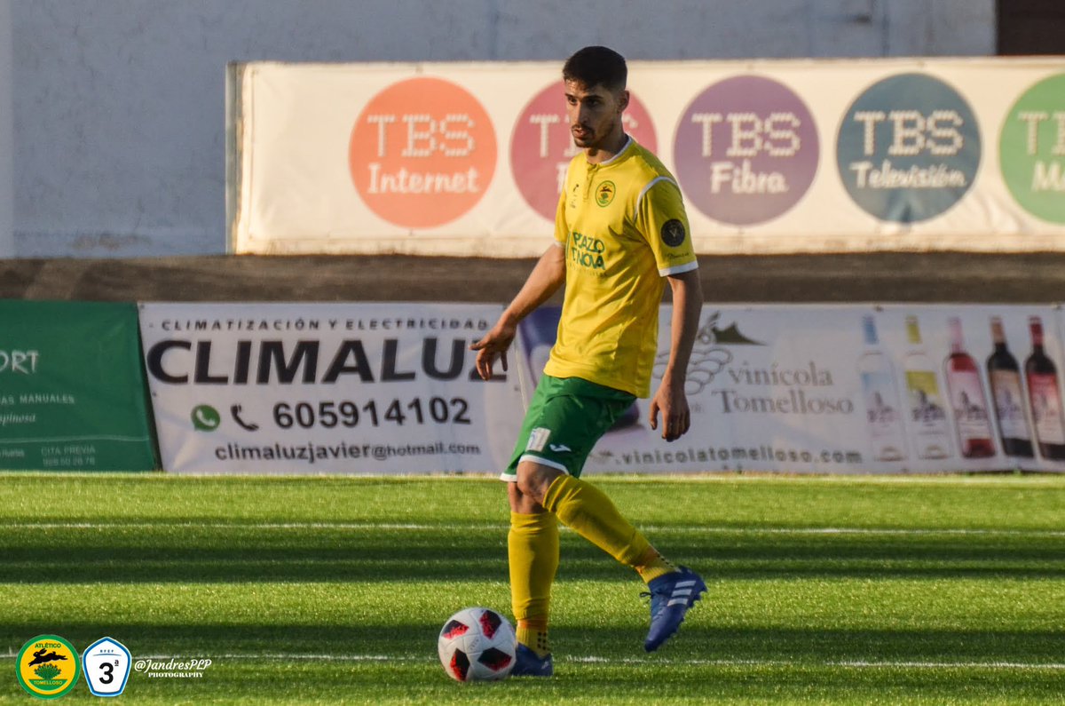 Atlético Tomelloso 💛💚 tweet media