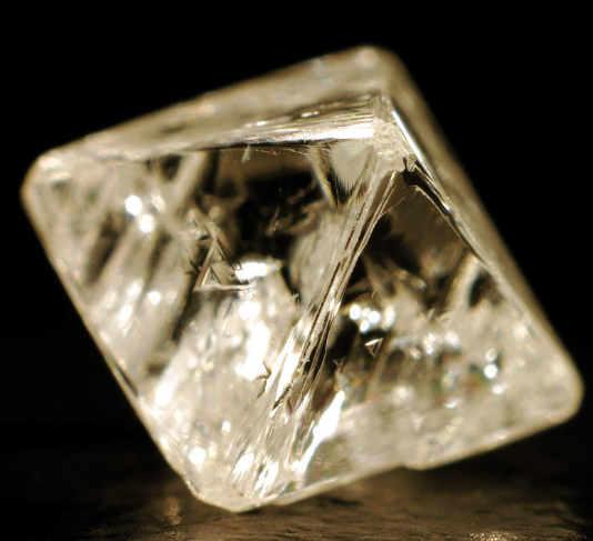 EquityDiamond's tweet photo. #KnowYourDiamonds #Shapes1 #Octahedral This is a clear octahedral with slight resorption. Resorption will be dealt with in later posts.
@ZCDC_official
@MinersZmf
@twoshadee
@chioneso98
@y_millin
@NoelvisCandeaux
@YMidzi
@vaSimbarashe https://t.co/AFH971n0Gh
