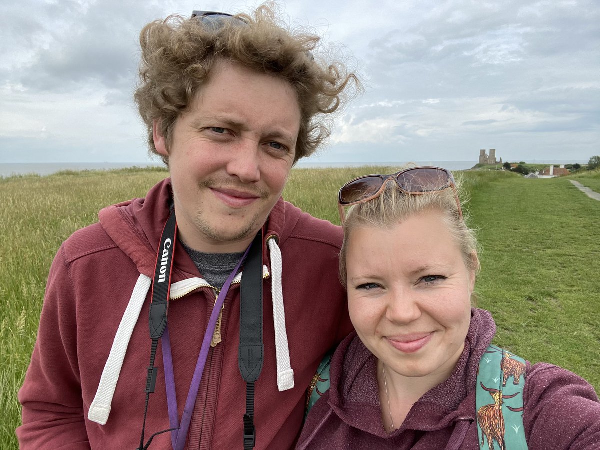 Just what we needed on a Friday afternoon #wellbeing #fridaywalk #seaside <a href="/MrBReading/">Mr B Reads</a>