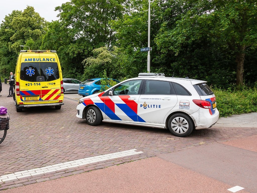 Fietser gewond na ongeval op kruising Kantsingel - Spoorlaan - ..