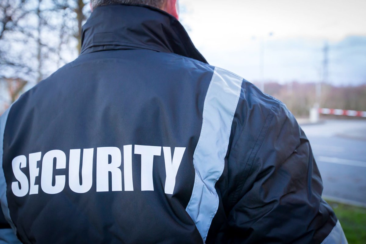 To help #manufacturing sites protect their people, products, and essential data, here are the top 5 physical #security risks for manufacturers! ❗️⁉️

(You need to cover these in your security strategy!)

buff.ly/3wvVgGB

#securityservices #solution