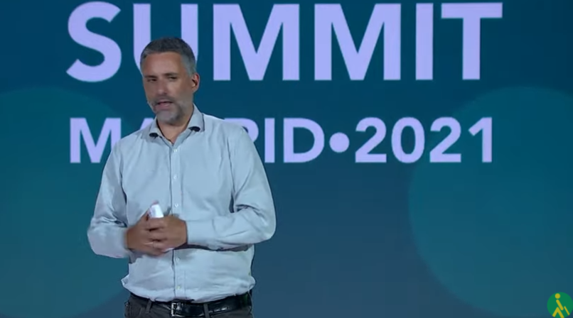 Carlos Carús <a href="/carlos_carus/">Carlos Carús</a> , Head of Technology, Amazon Web Services - Iberia  <a href="/awscloud/">Amazon Web Services</a>, nos explica como hacen para crear productos 'que amemos' y que sean 100% #accesibles e #inclusivos para todos, con o sin discapacidad

🔴 youtube.com/watch?v=Rvym8r…