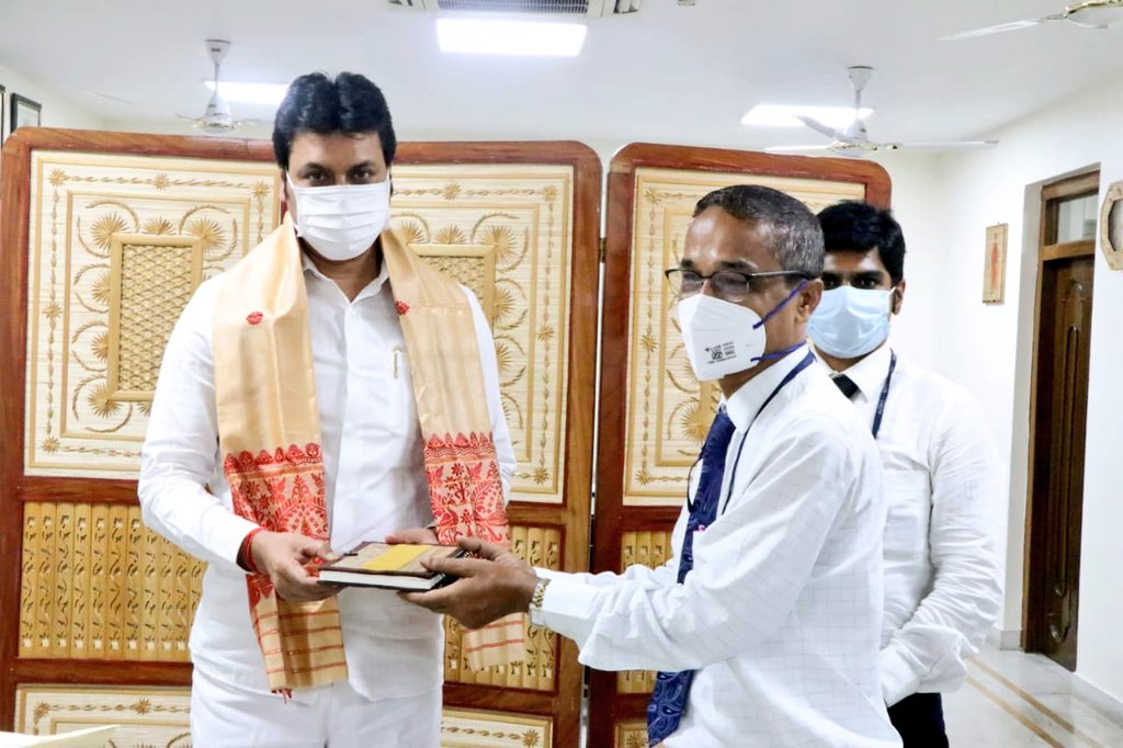 BjpBiplab's tweet photo. On behalf of the people of Tripura, I would like to thank North Eastern Development Finance Corporation Ltd. for their generous contribution of ₹15 lakhs towards #CMReliefFund. Your contribution will be of great help in our fight against the Covid-19 pandemic. https://t.co/Vse4ot5bDF