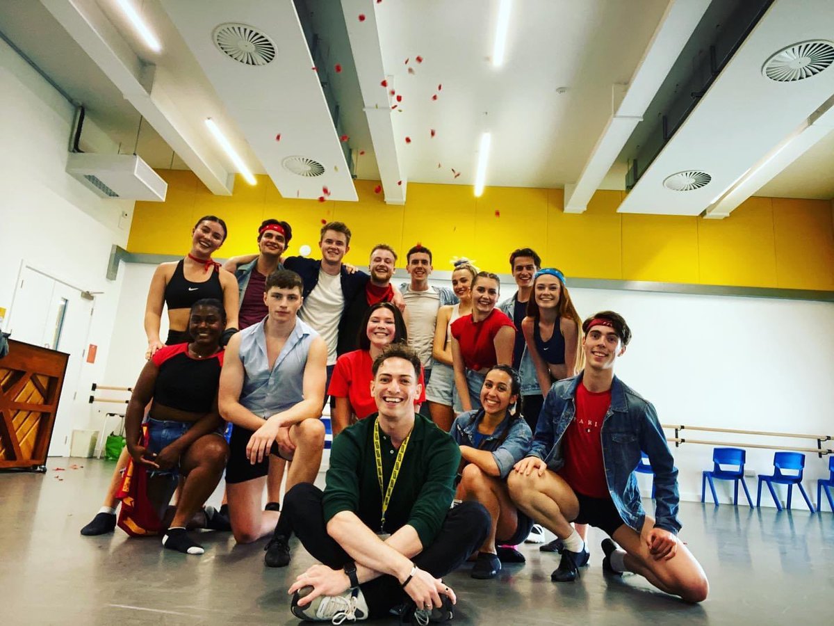 matthewrowlandx's tweet photo. TONIGHT Dance Project @ArtsEdLondon ❤️ thank you for all your hard work team. It was my privilege to be your choreographer and it felt so special to create something together during this time. You should all feel very proud 🌟 #rainbowshot #runforstun 🌈 https://t.co/csTgZ2qqx0