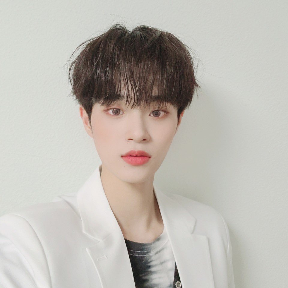 timeto_ldh's tweet photo. 200626 AB6IX_MEMBERS #이대휘 https://t.co/d8huS4nuXa