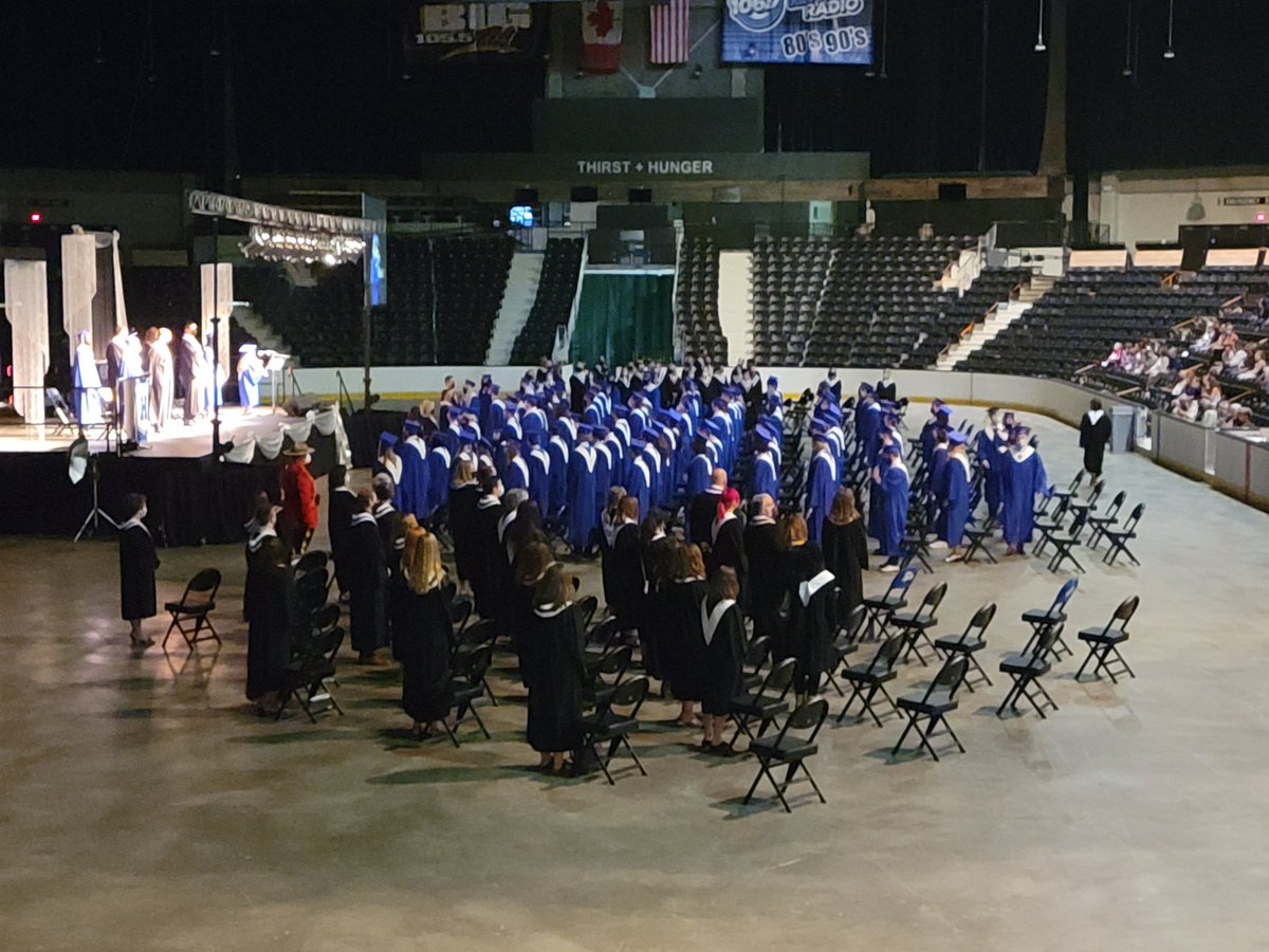 Congratulations to the 2020-2021 graduates of <a href="/HHHSrdpsd/">Hunting Hills High School</a>! #RDPSD