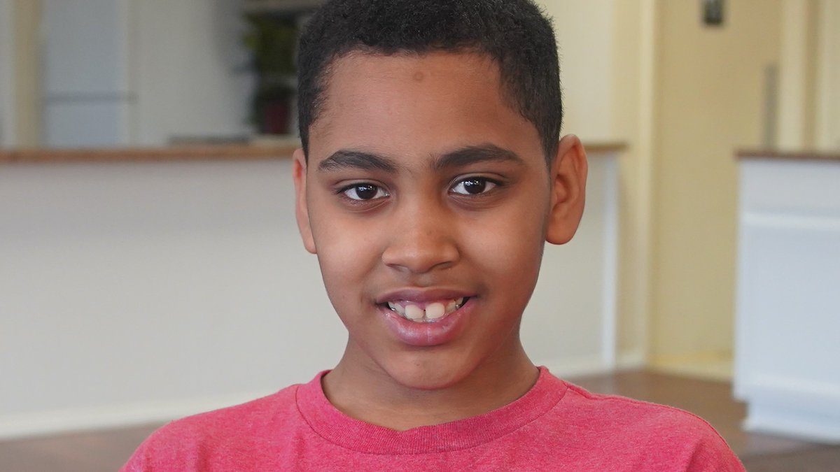 AdoptKSKids's tweet photo. Meet Felipe, 11, an active boy who enjoys playing Minecraft &amp; playing with Spiderman, Ninja Turtle and Power Ranger toys. Felipe is waiting for a "no matter what" family. Interested in adopting? Visit our website at https://t.co/NDKNfyXlJD. #adopt #family #parenting #adoptkskids https://t.co/PGxawcbNGK