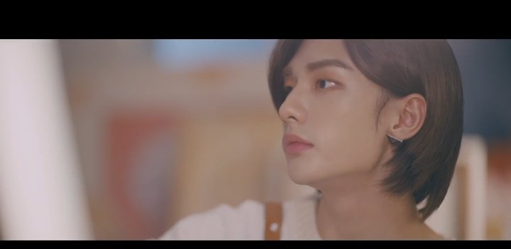 Mireya370's tweet photo. Mi vida estás tan hermoso como el día en que te fuiste 😭❤️
AMIGOS HYUNJIN IS BACK ✨

8 IS FATE

#HyunjinIsBack #KINGHyunjinIsBack #Hyunjin #SKZOT8Forever #StrayKids @Stray_Kids https://t.co/175inN9LW0