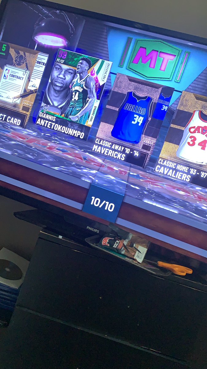 TheWongOne2's tweet photo. @NBA2K_MyTEAM Early W’s #NMS https://t.co/s8DPR5gGIQ