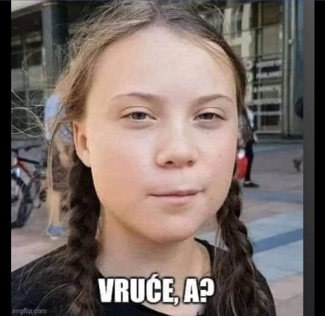 😂
