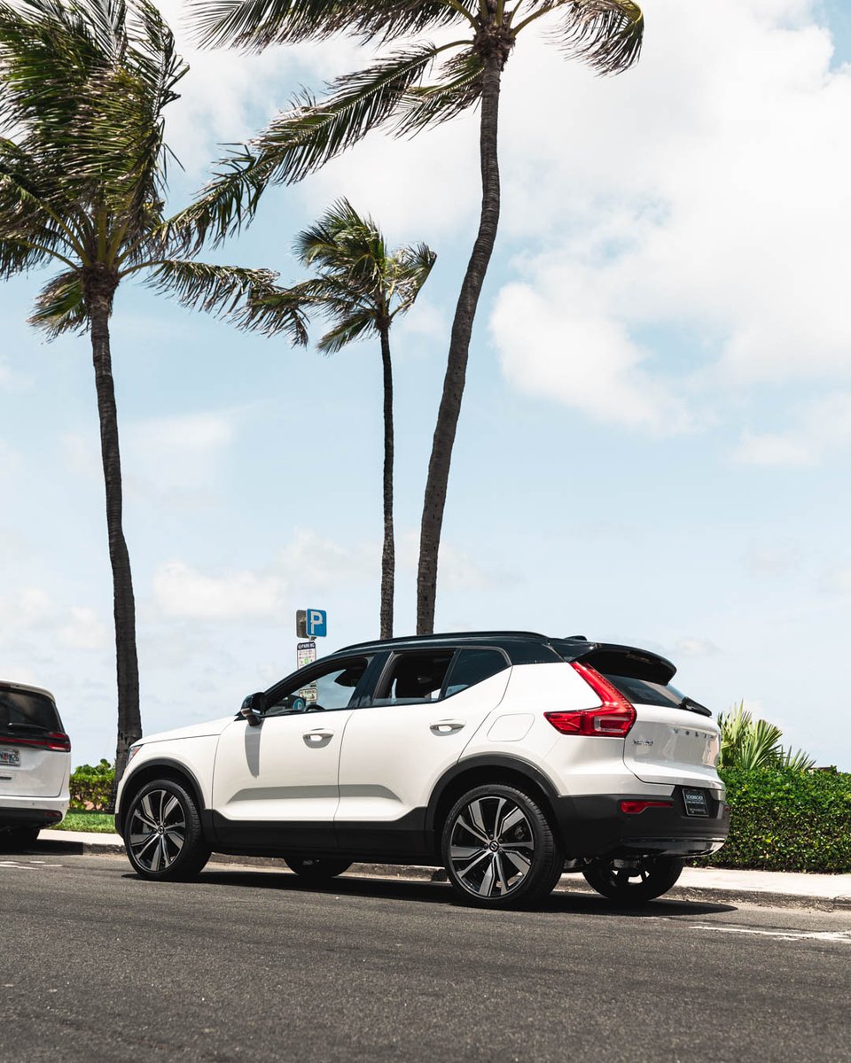 SchumacherVolvo's tweet photo. An unmistakable presence #VolvoXC40
____________
#schumacher #schumacherautogroup #schumachervolvo #volvo #volvofan #volvodriver #schumacher #schumacherautogroup #soflo #palmbeach #palmbeachflorida #carsales #carspot https://t.co/Kzr1nRrgmI