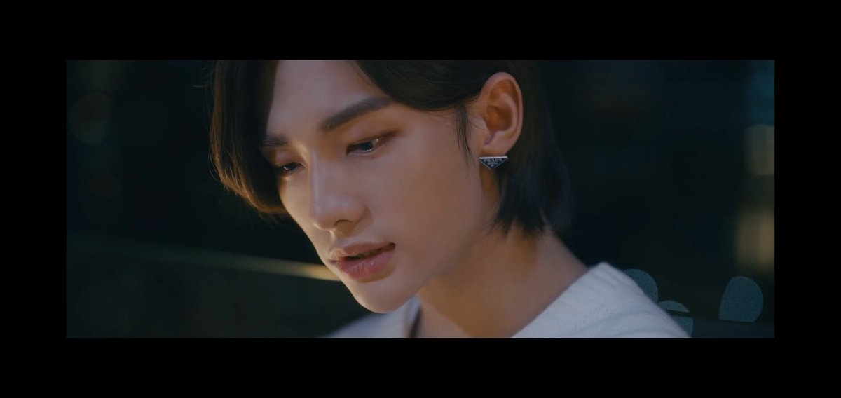 Pichub3's tweet photo. Aaaaaaa hyunjin, lu akhirnya balik😭😭 https://t.co/QxW4sC4WFB