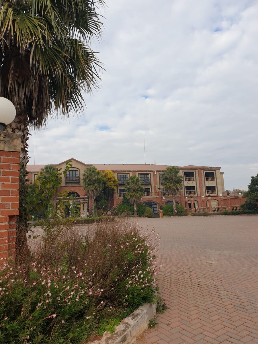 OrionHotels's tweet photo. @VelmoreHotel features unique architecture, combining both modern and traditional elements, with a hint of French architecture combined with well-manicured lawns.

We can't wait to welcome all our guests back to ...
#VelmoreHotel #OrionHotels #Erasmia #Hotels #Pretoria #WeMissYou https://t.co/pqJ9nL6yTQ